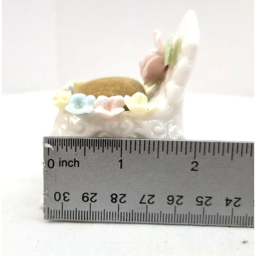 Pin Cushion Ardalt White Porcelain Chair Multi Colored Flowers Japan Vintage